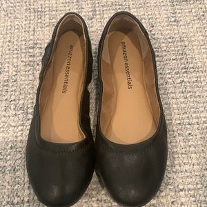 Black flats size 6